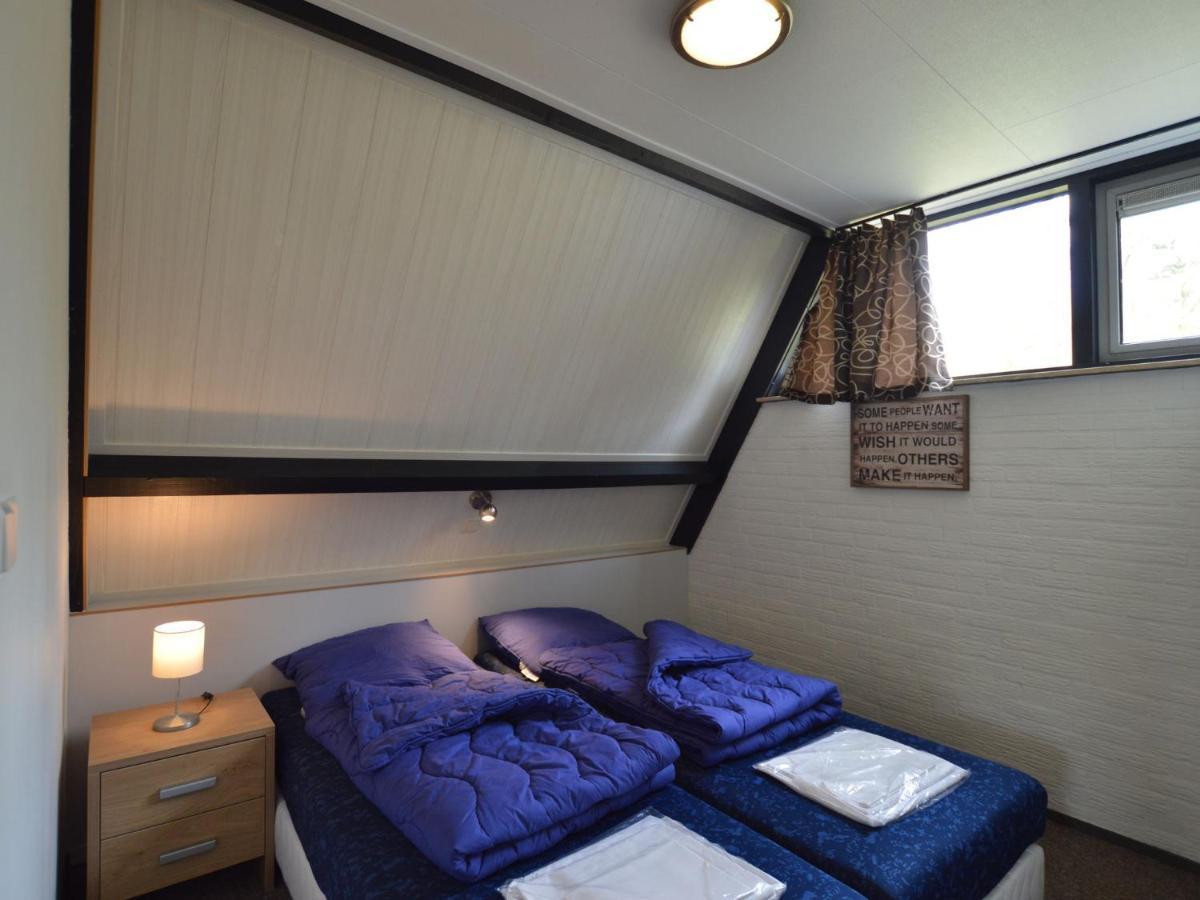 Holiday Home With Large Terrace Stramproy ภายนอก รูปภาพ