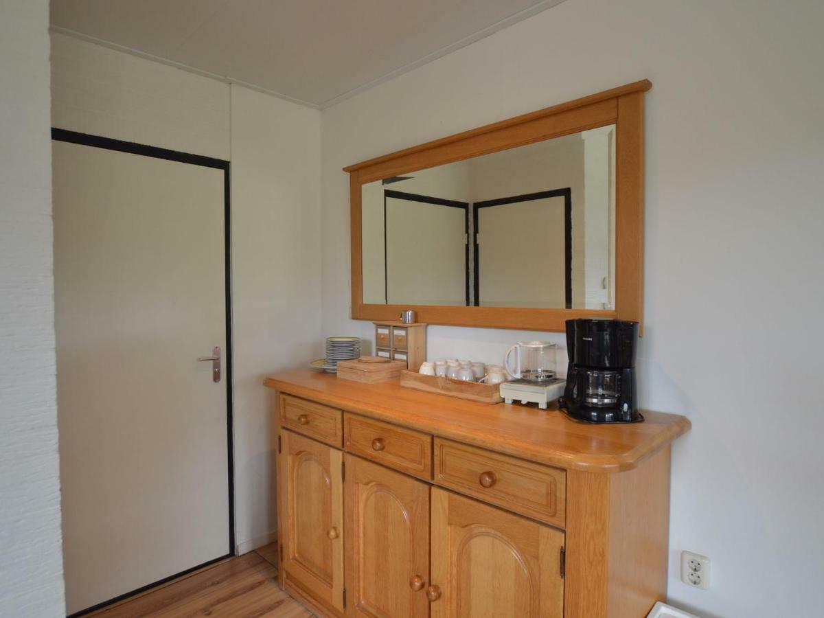 Holiday Home With Large Terrace Stramproy ภายนอก รูปภาพ