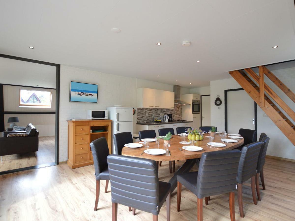 Holiday Home With Large Terrace Stramproy ภายนอก รูปภาพ